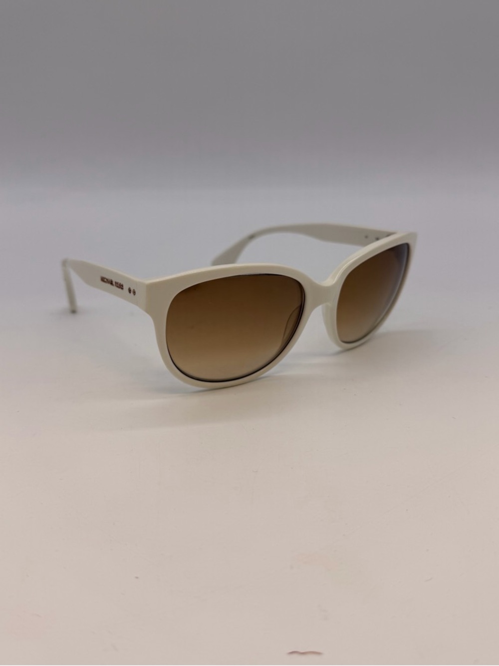 Michael Kors M6705S Santa Barbara Sunglasses White Brown Gradient